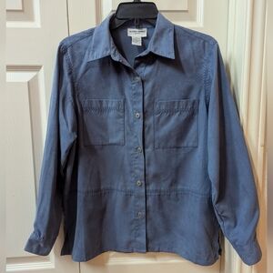 Alfred Dunner Petite Suede Feel long sleeve collared shirt Women's Size 8P